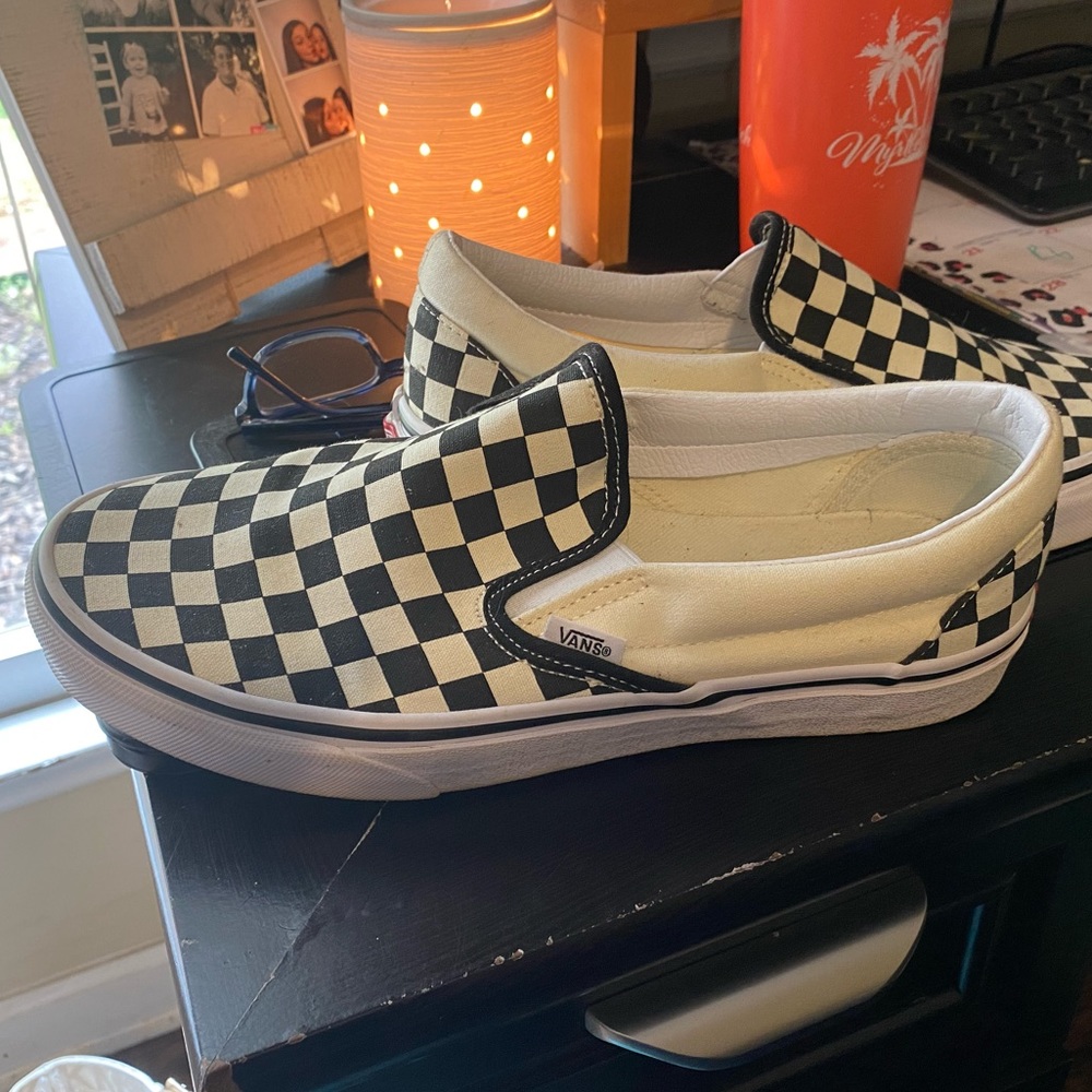 Womens shoes